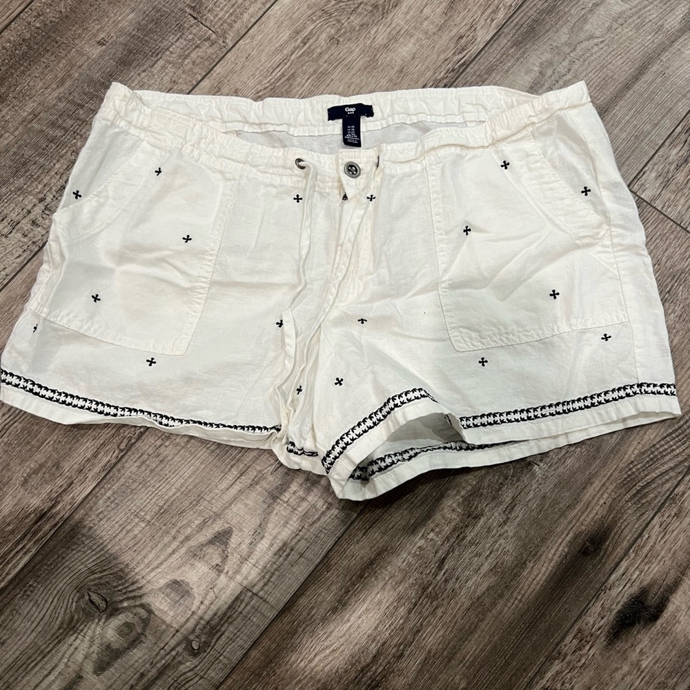 White with blue design shorts by Gap size 18